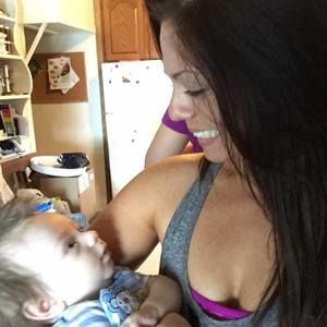 Meet your Posher, Caitlin